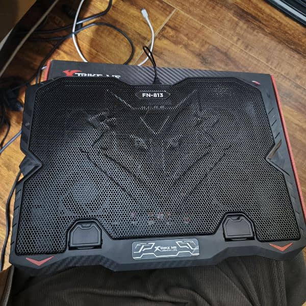 XSTRIKE fn-813 laptop cooling pad 1