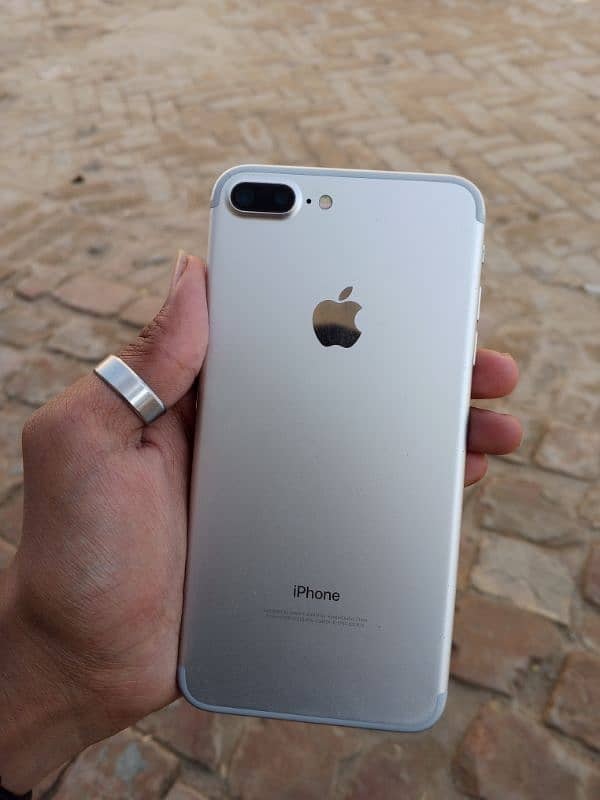 iphone 7plus (PTA APPROVED) 128GB(03434852755) Whatsapp 0