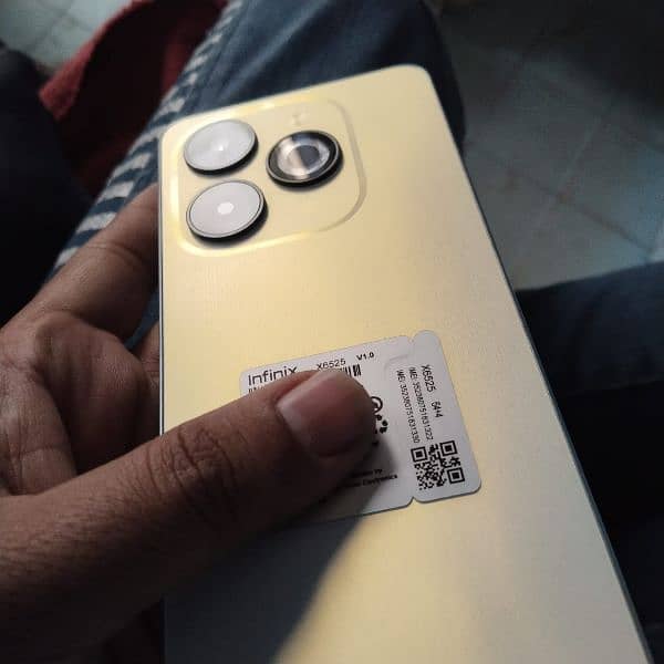 Infinix Smart 8 3