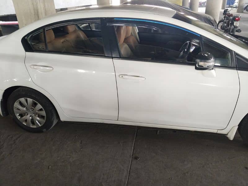 Honda Civic VTi 2013 model like new car 6