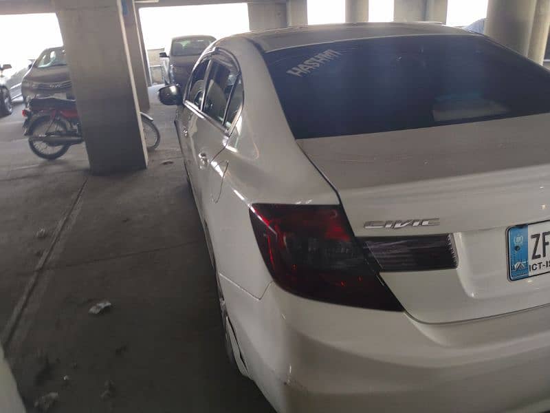 Honda Civic VTi 2013 model like new car 9