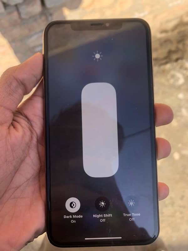 XS MAX NON FACTORY UNLOCK 1