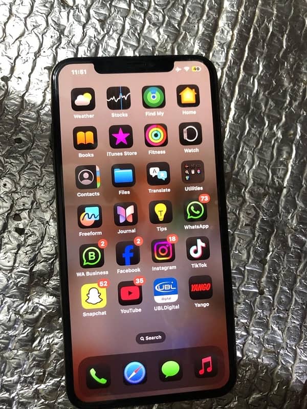 XS MAX NON FACTORY UNLOCK 5