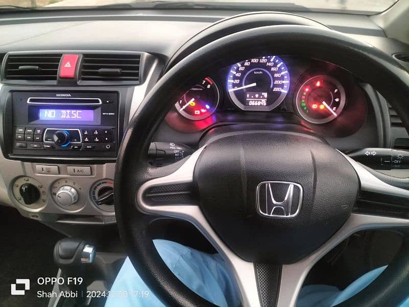 Honda City IVTEC 2016 Auto 17