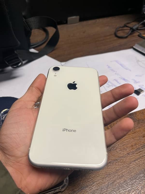 I phone XR 1