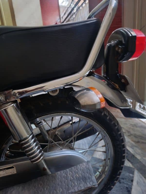 Honda 125cg 11