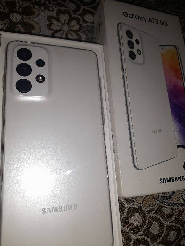 Samsung A73 5g white 4