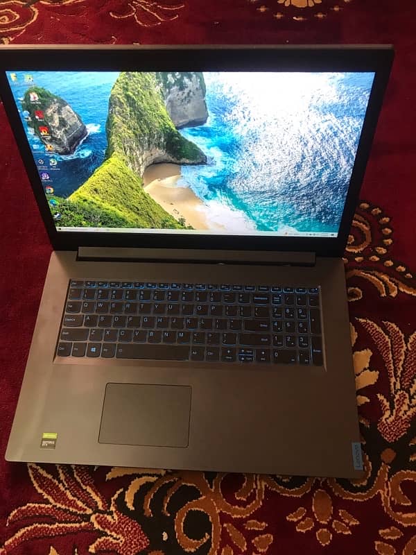 LENOVO IDEAPAD 17 GTX1650 0