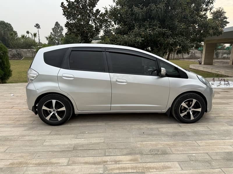 Honda Fit 2011 6