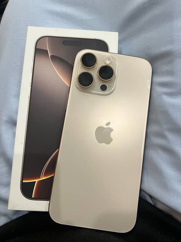 IPHONE 16 PRO MAX 256gb Desert Titanium 2