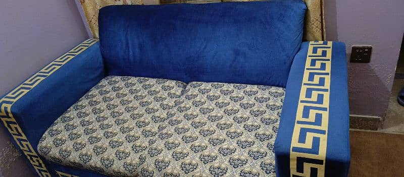 6 Seater Sofa set in Outstanding Condition 2