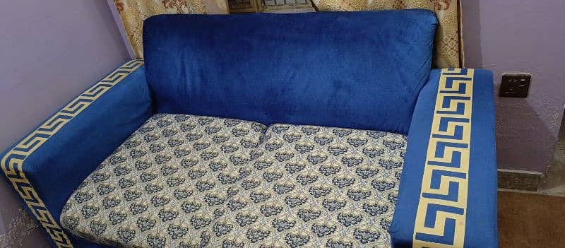 6 Seater Sofa set in Outstanding Condition 4