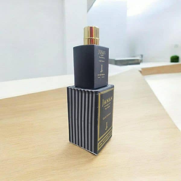 Woody Fregnance Perfume for Men 12 Hour Sweet Resistance 2