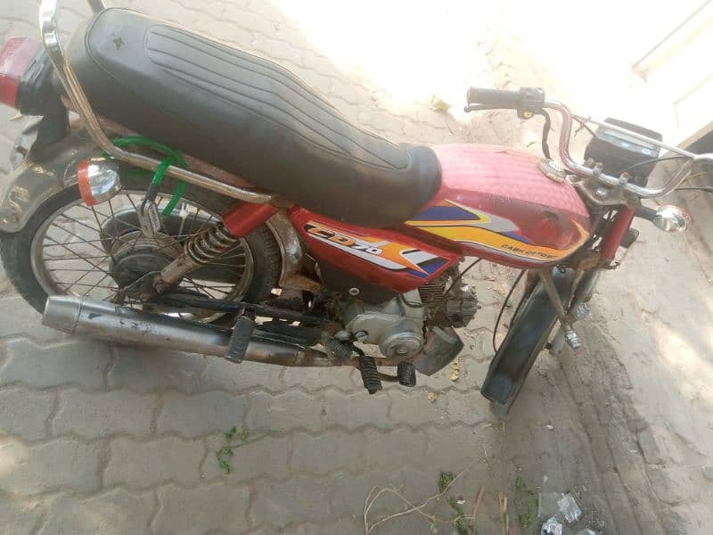 Yamaha dhom bike hai 70 bilkul OK condition 1