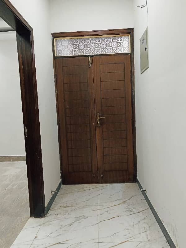 North Nazimabad Block D 3 Bed DD Huge Bed Rooms Near To Aslam Market 600 Yards Category 7