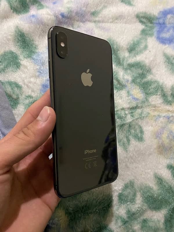 iPhone XS Max 2