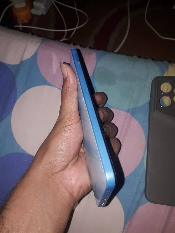 redmi note 8GB 128gb full okay 5