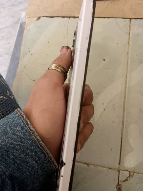 vivo y17s 2