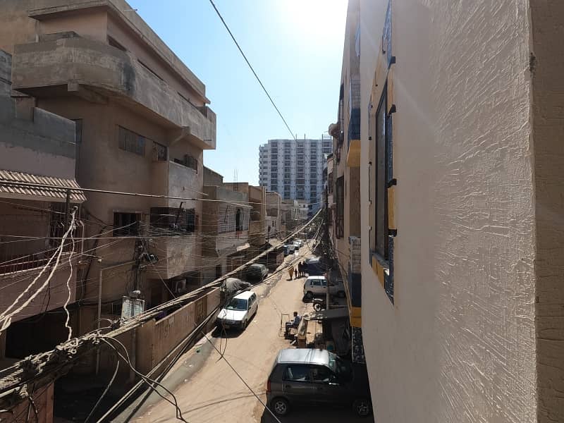 2 Bed DD First Floor Foe Sale In Nazimabad 8