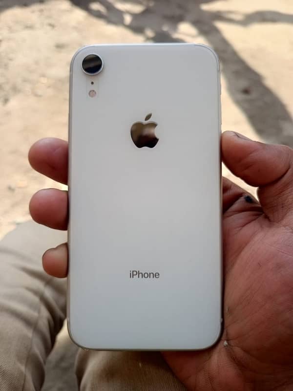 iphone xr 10/10 watrpak non pta Jv 64 gb battery 80. /. 0