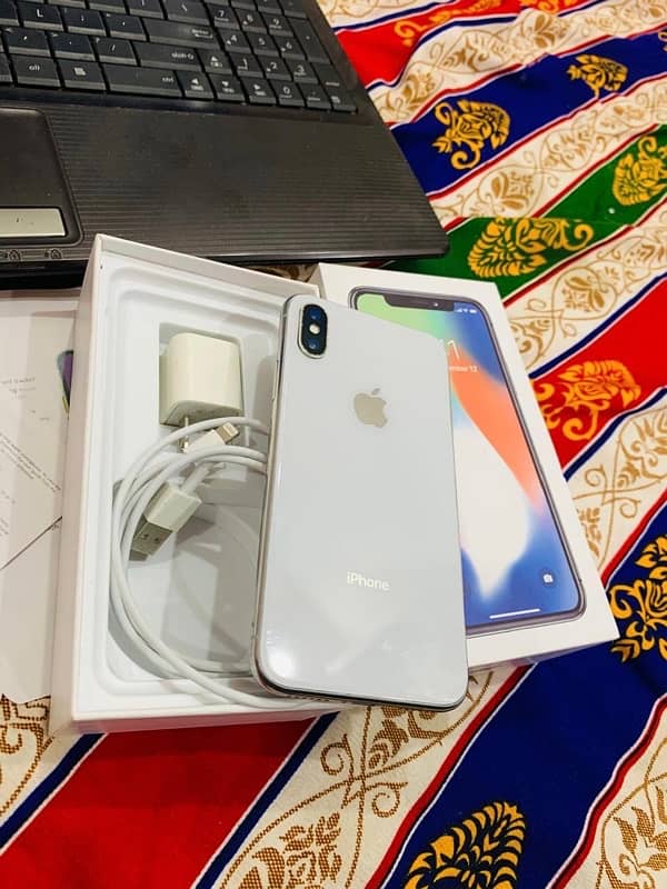 iPhone x 64gb Pta Approved with Box 0