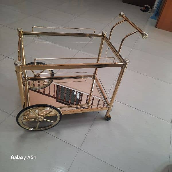 tea trolley 1