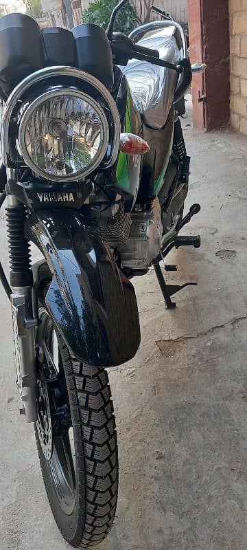 YAMAHA YBR 125G IN NEW CONDITION 13