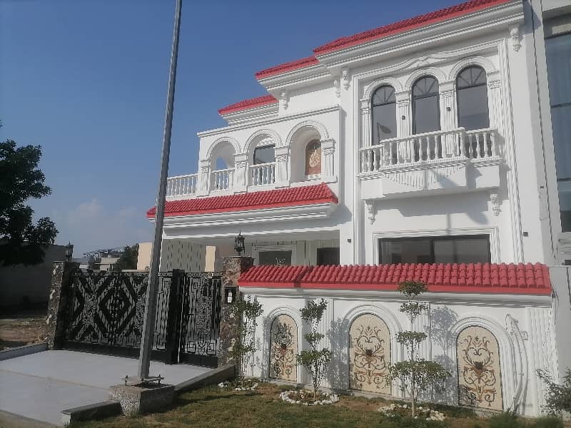 A Palatial Residence For sale In Citi Housing Phase 1 - Block D Faisalabad 1