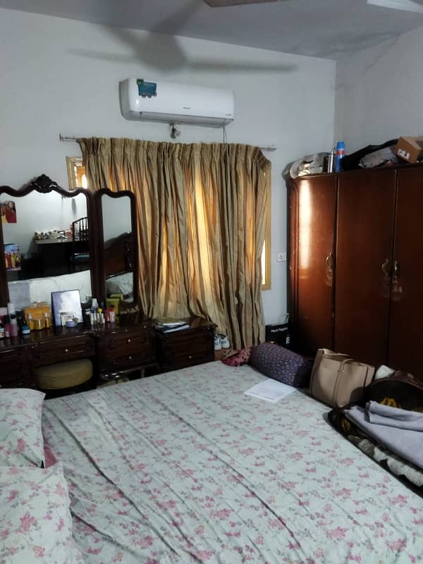 A House Of 400 Square Yards In Rs. 67500000 7