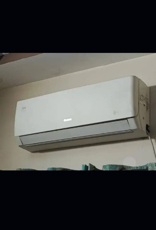 gree 1 ton DC inverter heat and cool 0