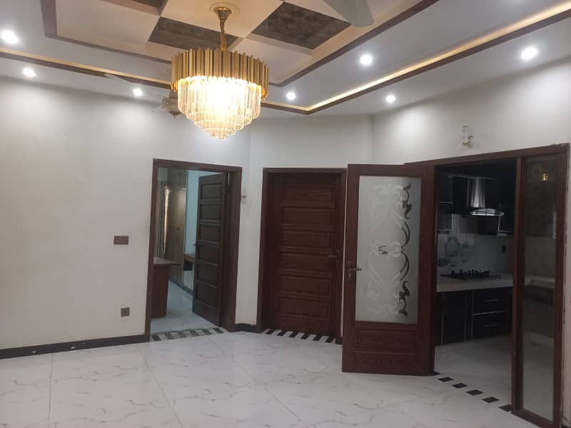 5 Marla House For Rent In Jinnah Block Sector E Bahria town Lahore 3