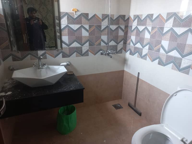 5 Marla House For Rent In Jinnah Block Sector E Bahria town Lahore 17