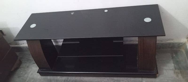 T. V console in new condition 3