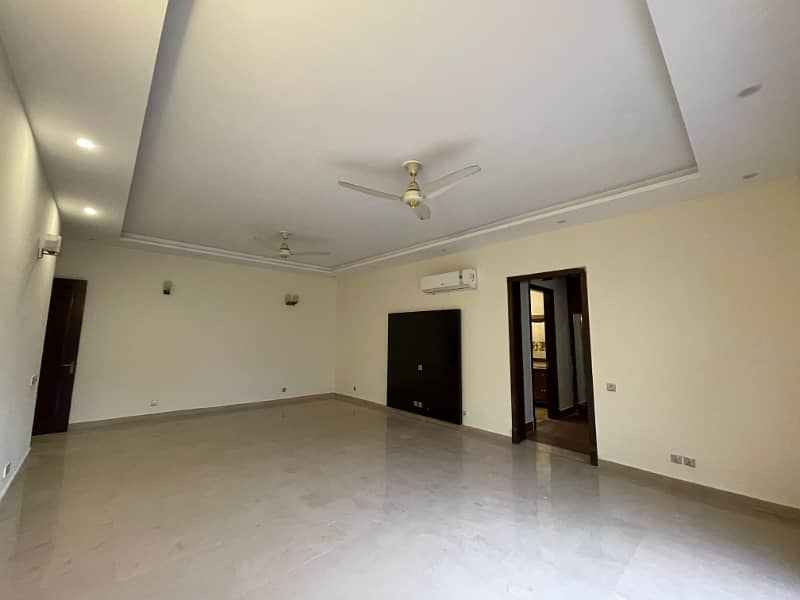 One Kanal Bungalow For Rent DHA Phase 2 Lahore 7