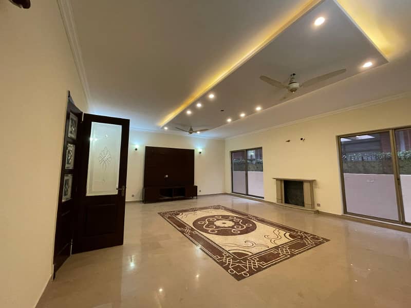 One Kanal Bungalow For Rent DHA Phase 2 Lahore 16