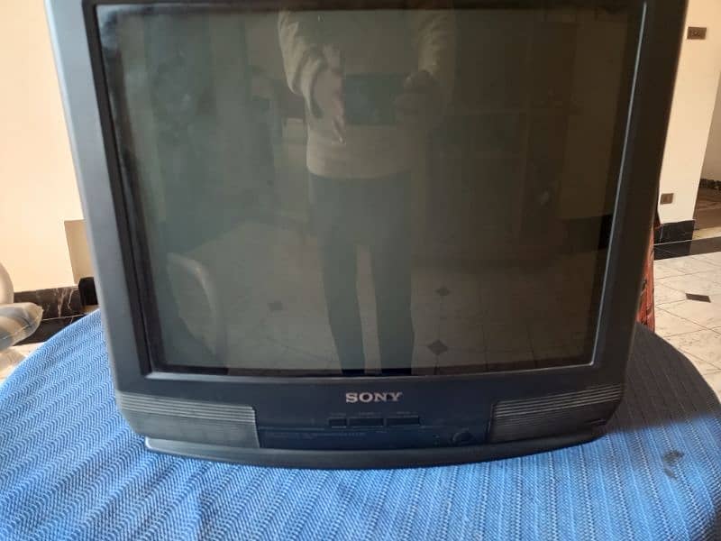 SONY Tv for SALE (Trinitron edition) 6