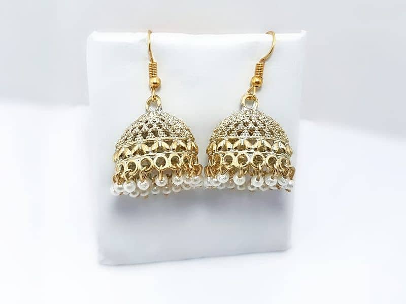 Earrings 15