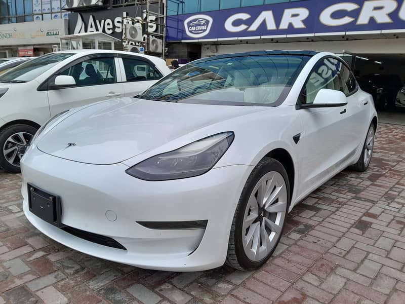 Tesla Model 3 2021/2024 1