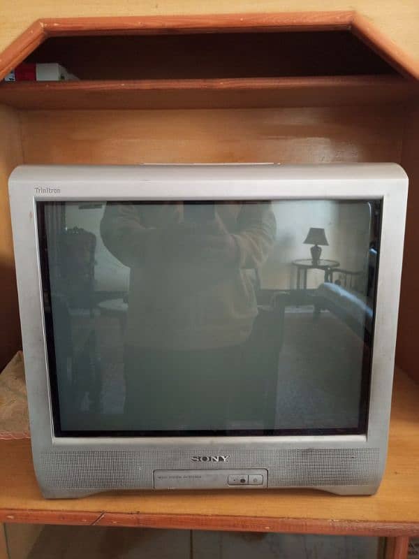 Sony Tv Trinitron edition (newer model) for SALE 0