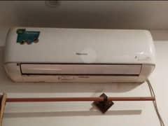 Hisense 1.5 ton DC inverter heat and cool