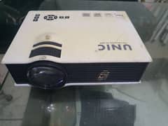 Unic Projector