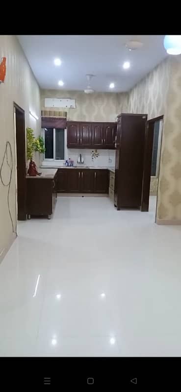 Brand New Portion 200 Sq Yards 3 Beds 4 Baths Drawing Lounge In VIP Block 2 Gulistan e Jauhar 0