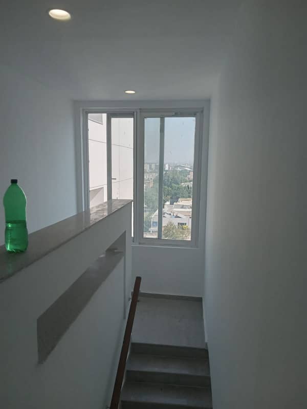 PENTASUARE APARTMENT FOR RENT 18