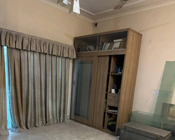 1 Kanal House With Basement Is Available For Sale In Sui Gas Housing Society Phase 1 Block D Lahore 4