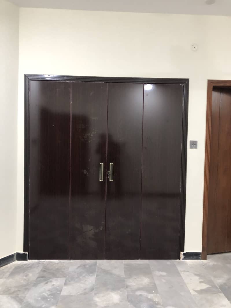 50 x 90 Brand New Luxury Portion For Rent. 7