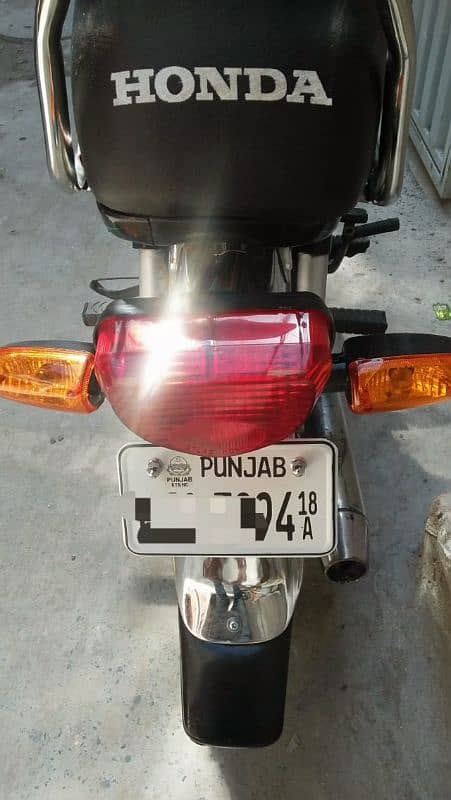 2018-18 model ravi bike 03280350097 wat sup nmbr 9