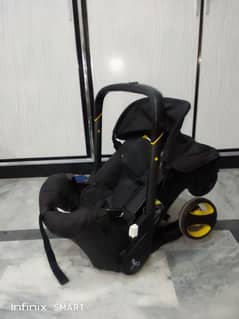 stoler 3 in one. cot+car seat+stoler