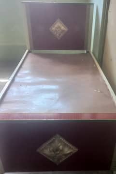 6 Single beds for sale urgent sale. for more info 03339564026