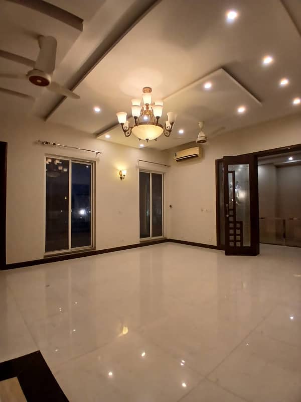 1 Kanal Lavish Bungalow On Top Location For Rent In DHA Phase 6 Lahore 2