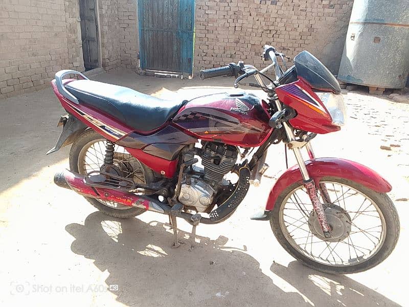 Honda 125 dream 4